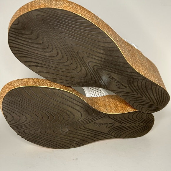 Clark’s Collection Platform Open Toe Wedge Sandal Size 8.5 - Picture 2 of 13